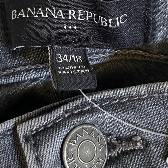 Banana Republic Factory Gray Demi Cropped Bootcut Jeans Size 18 NWT - Picture 9 of 11